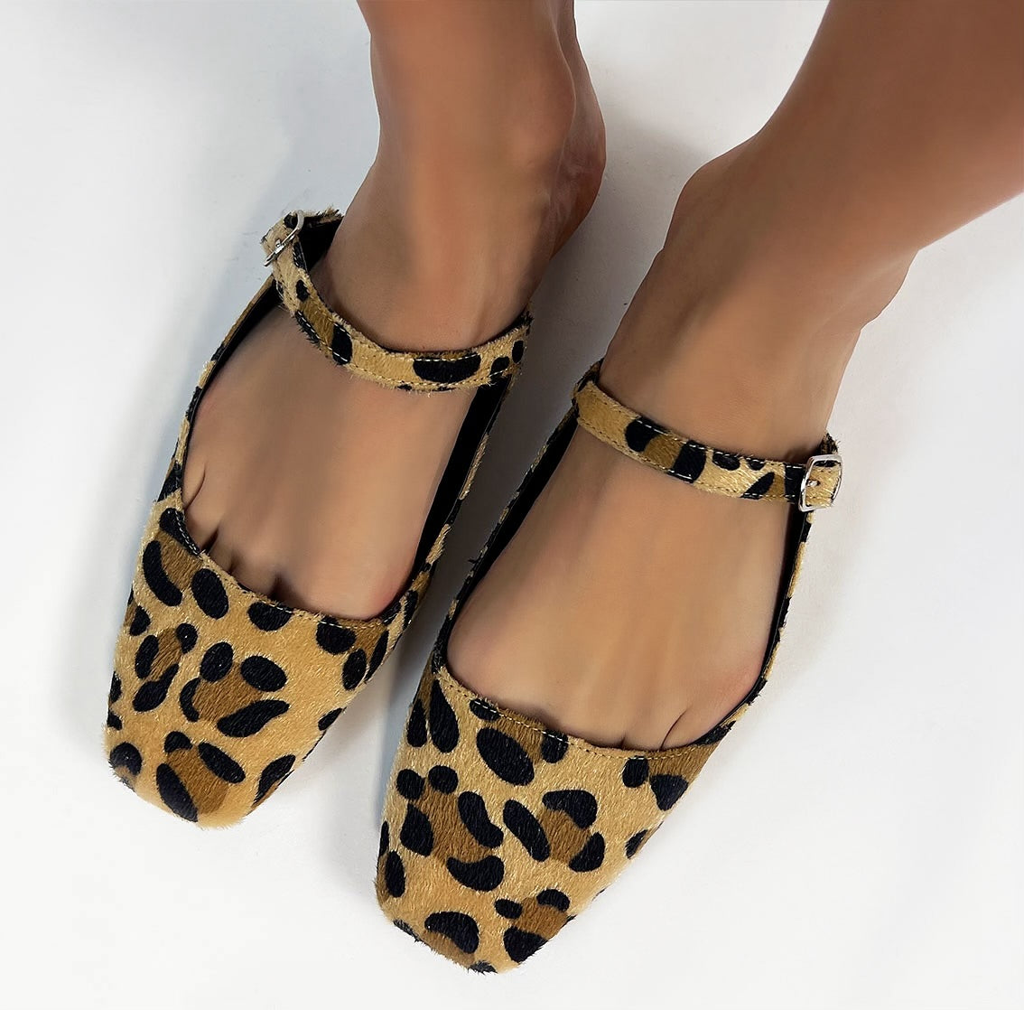 PREVENTA FLATS CLAIRE LEOPARDO